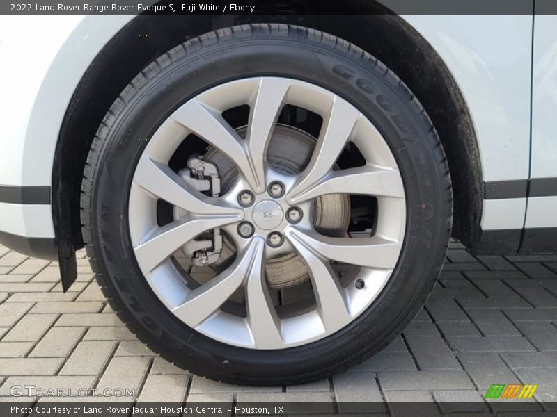  2022 Range Rover Evoque S Wheel
