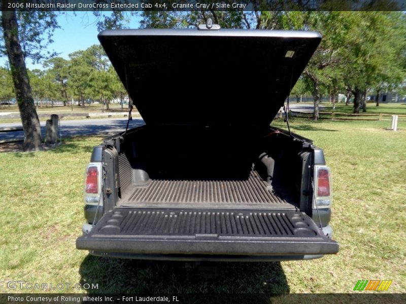 Granite Gray / Slate Gray 2006 Mitsubishi Raider DuroCross Extended Cab 4x4