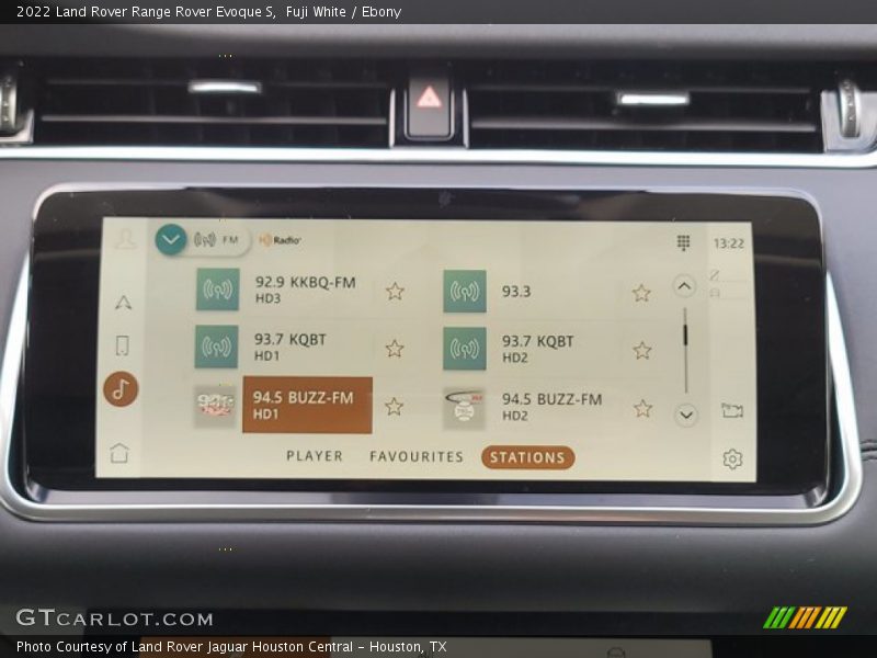 Controls of 2022 Range Rover Evoque S