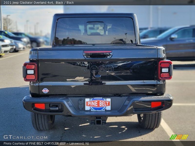 Black / Black 2021 Jeep Gladiator Overland 4x4