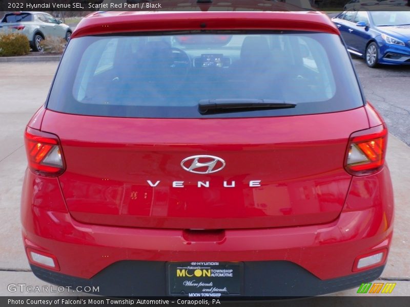 Scarlet Red Pearl / Black 2022 Hyundai Venue SEL
