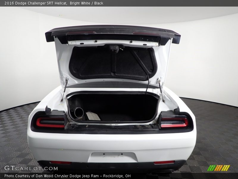 Bright White / Black 2016 Dodge Challenger SRT Hellcat