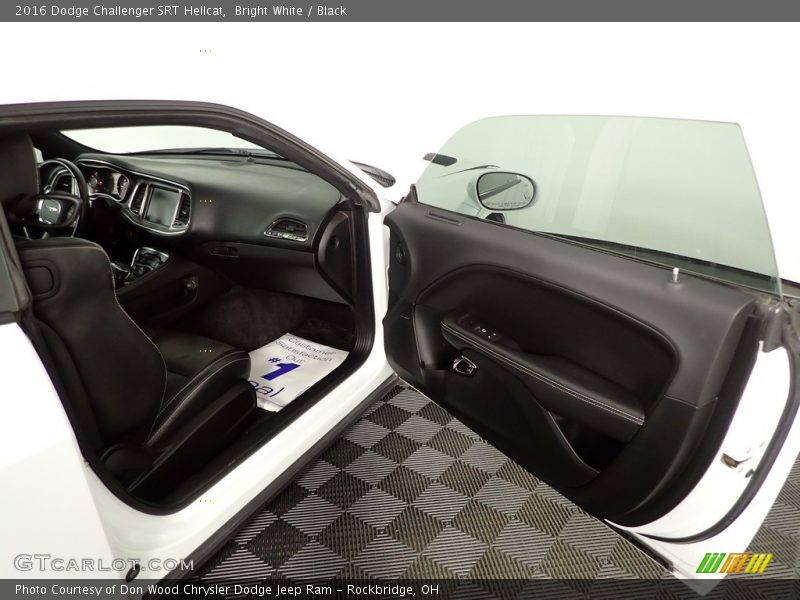Bright White / Black 2016 Dodge Challenger SRT Hellcat