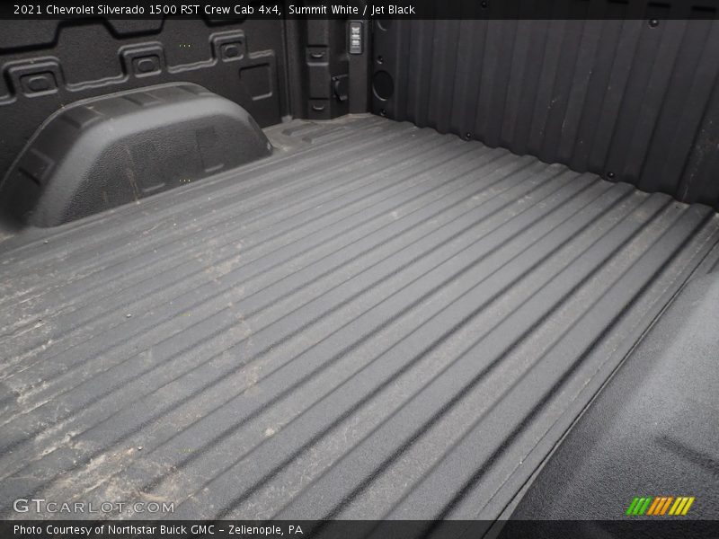 Summit White / Jet Black 2021 Chevrolet Silverado 1500 RST Crew Cab 4x4