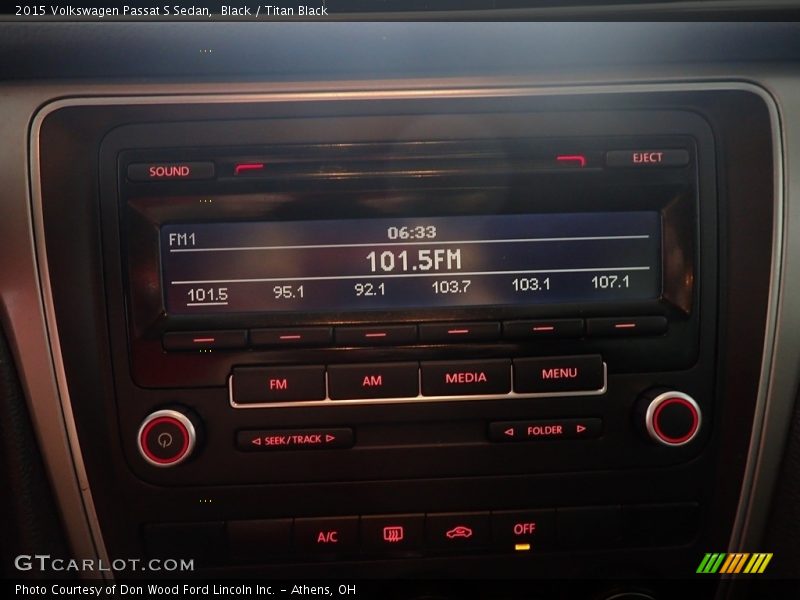 Black / Titan Black 2015 Volkswagen Passat S Sedan