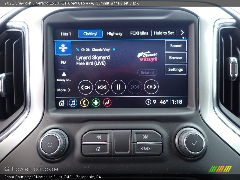 Summit White / Jet Black 2021 Chevrolet Silverado 1500 RST Crew Cab 4x4