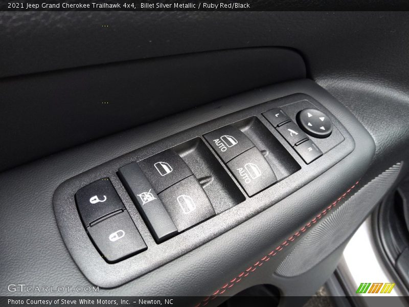 Billet Silver Metallic / Ruby Red/Black 2021 Jeep Grand Cherokee Trailhawk 4x4