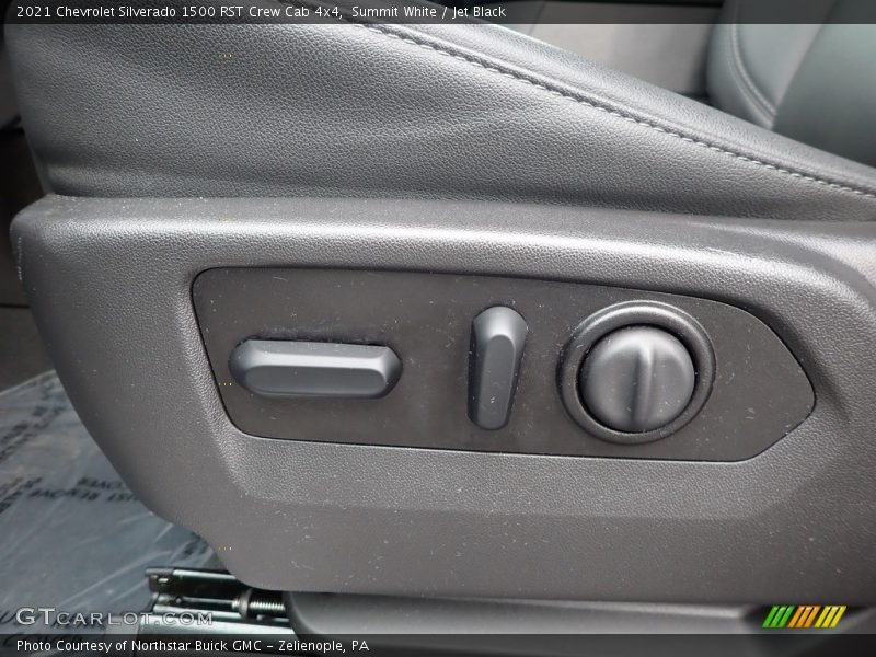 Summit White / Jet Black 2021 Chevrolet Silverado 1500 RST Crew Cab 4x4