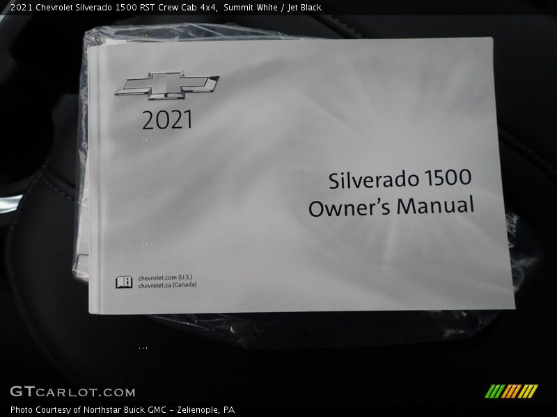 Summit White / Jet Black 2021 Chevrolet Silverado 1500 RST Crew Cab 4x4