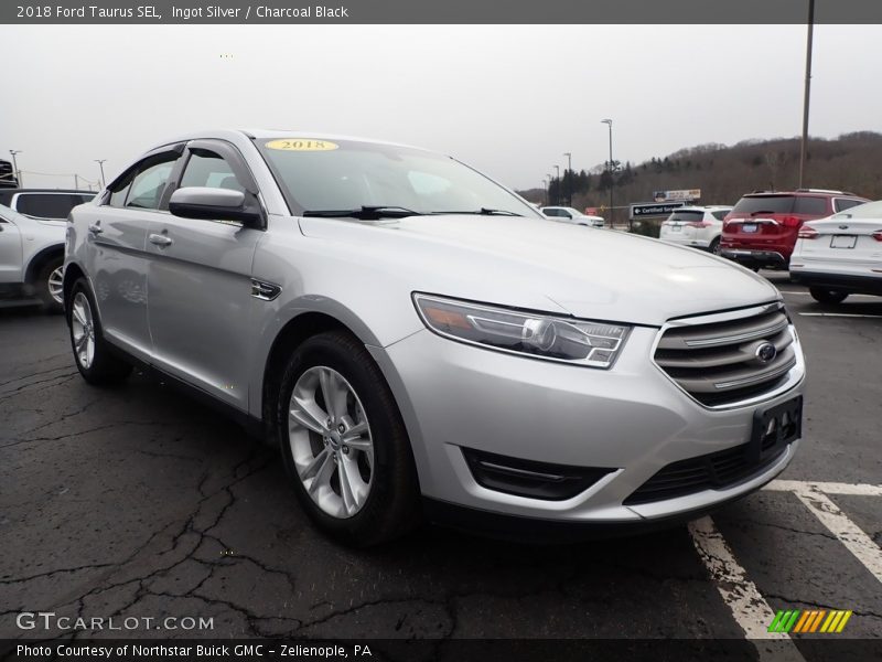Ingot Silver / Charcoal Black 2018 Ford Taurus SEL