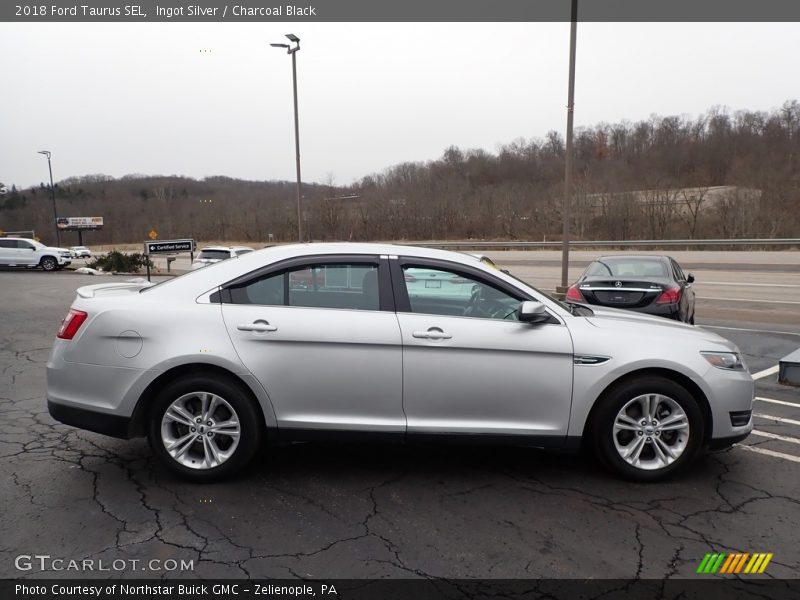 Ingot Silver / Charcoal Black 2018 Ford Taurus SEL