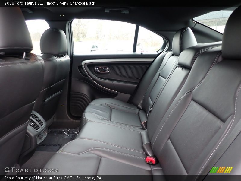 Ingot Silver / Charcoal Black 2018 Ford Taurus SEL