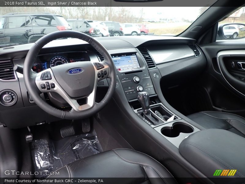 Ingot Silver / Charcoal Black 2018 Ford Taurus SEL