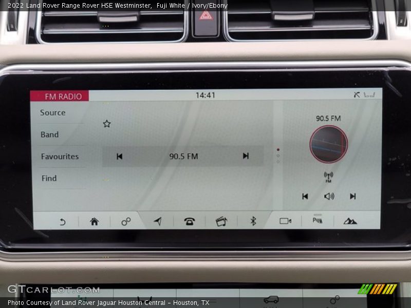 Fuji White / Ivory/Ebony 2022 Land Rover Range Rover HSE Westminster