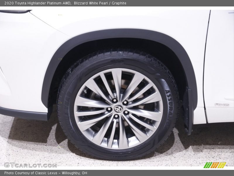 Blizzard White Pearl / Graphite 2020 Toyota Highlander Platinum AWD