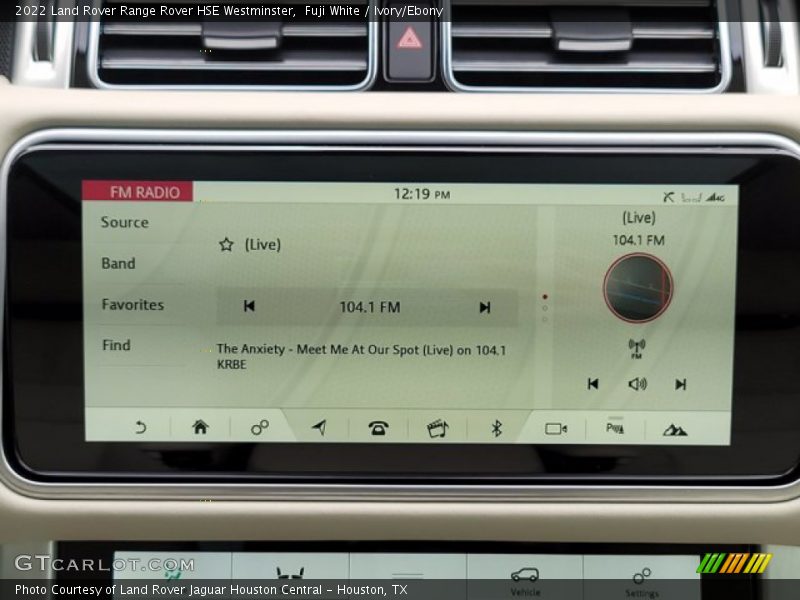 Fuji White / Ivory/Ebony 2022 Land Rover Range Rover HSE Westminster