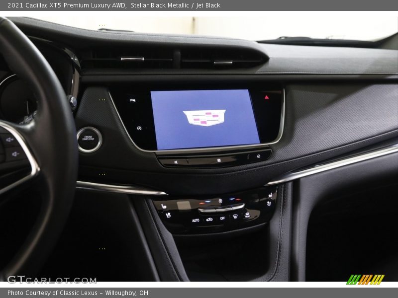 Stellar Black Metallic / Jet Black 2021 Cadillac XT5 Premium Luxury AWD