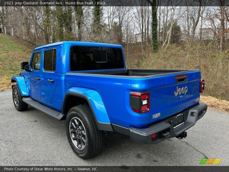 Hydro Blue Pearl / Black 2021 Jeep Gladiator Overland 4x4