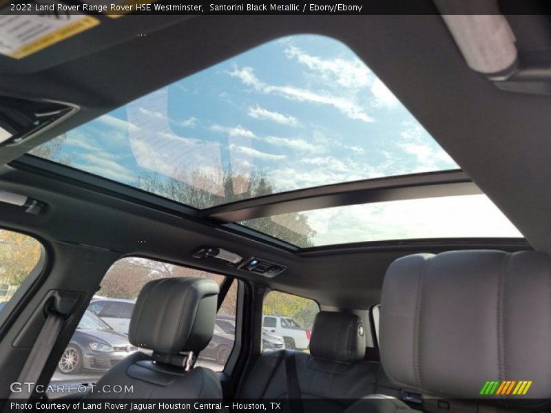 Sunroof of 2022 Range Rover HSE Westminster