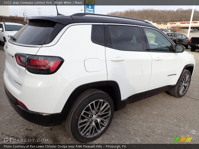 Bright White / Black 2022 Jeep Compass Limited 4x4