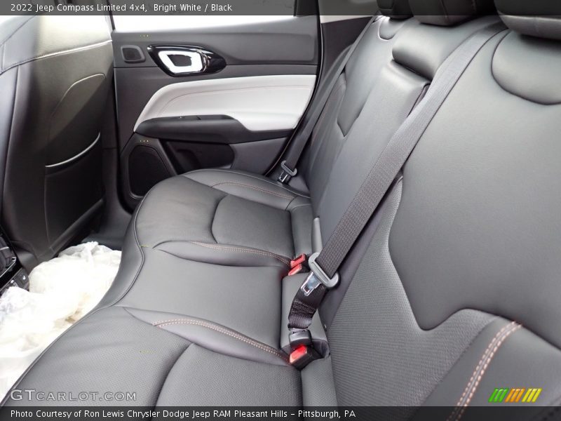 Bright White / Black 2022 Jeep Compass Limited 4x4