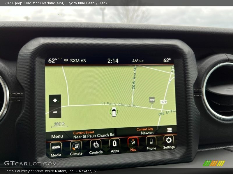 Navigation of 2021 Gladiator Overland 4x4
