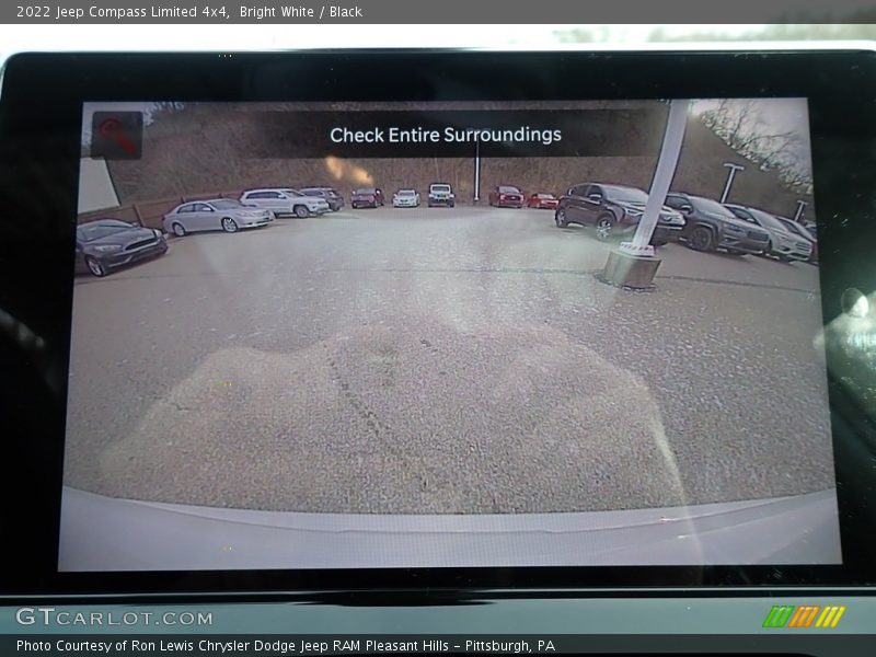 Bright White / Black 2022 Jeep Compass Limited 4x4