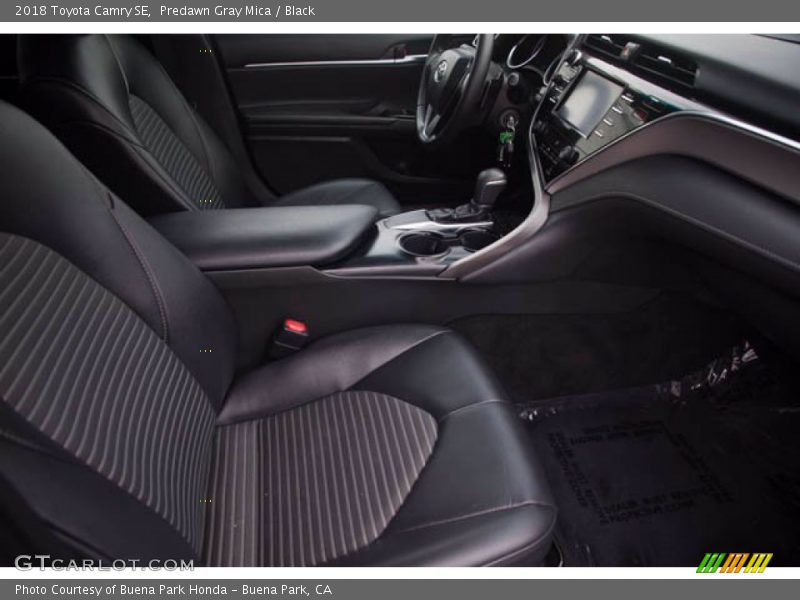 Predawn Gray Mica / Black 2018 Toyota Camry SE