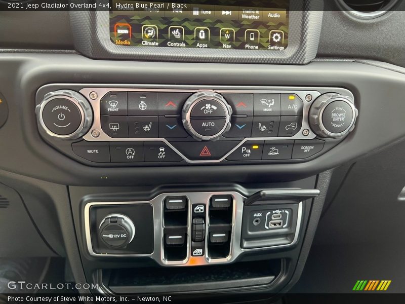Hydro Blue Pearl / Black 2021 Jeep Gladiator Overland 4x4