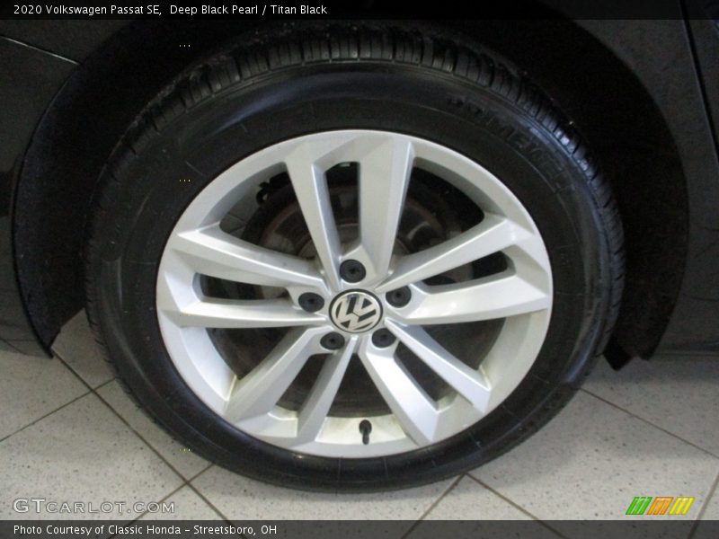  2020 Passat SE Wheel