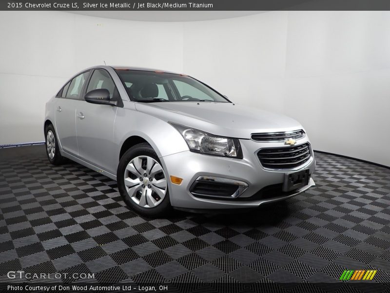 Silver Ice Metallic / Jet Black/Medium Titanium 2015 Chevrolet Cruze LS