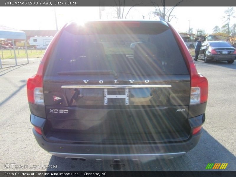 Black / Beige 2011 Volvo XC90 3.2 AWD