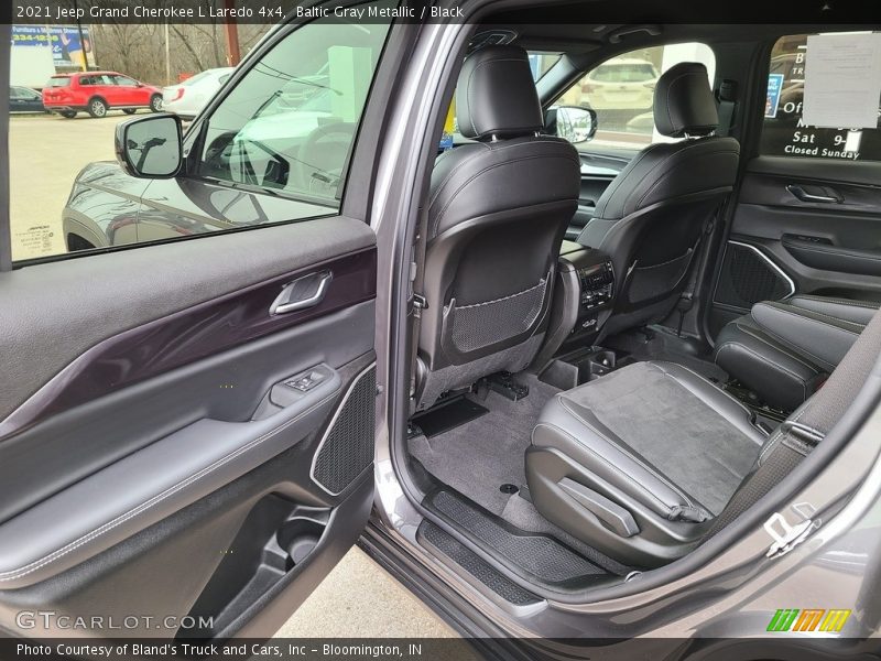 Baltic Gray Metallic / Black 2021 Jeep Grand Cherokee L Laredo 4x4