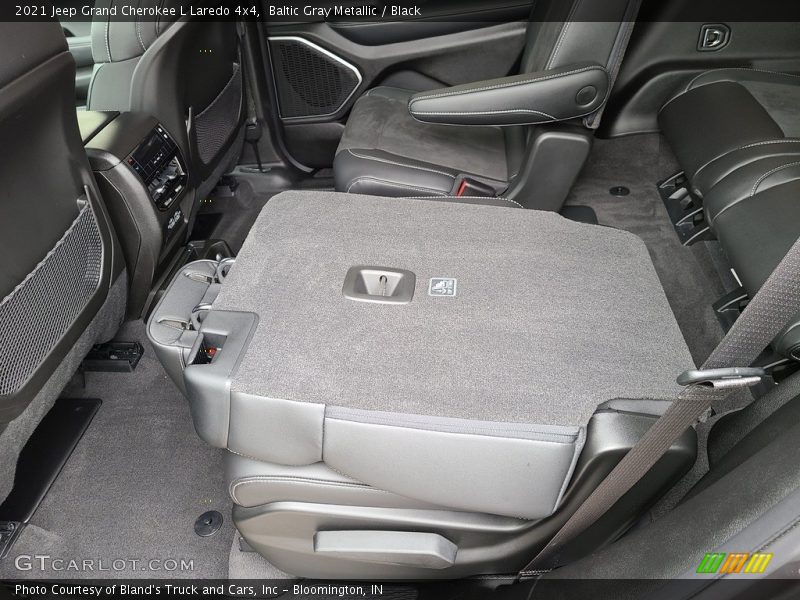 Baltic Gray Metallic / Black 2021 Jeep Grand Cherokee L Laredo 4x4