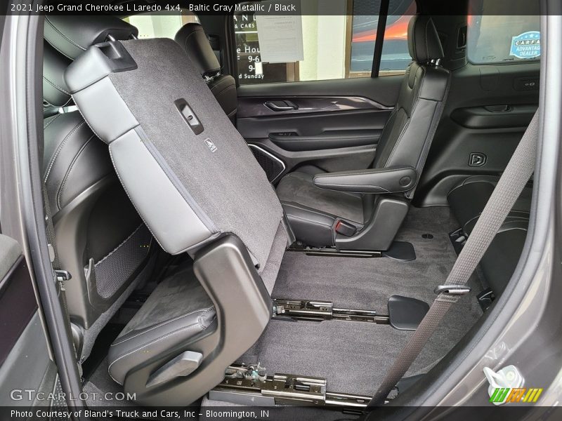 Baltic Gray Metallic / Black 2021 Jeep Grand Cherokee L Laredo 4x4