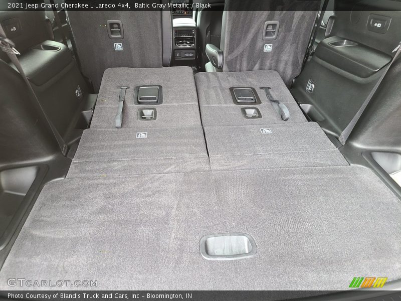 Baltic Gray Metallic / Black 2021 Jeep Grand Cherokee L Laredo 4x4