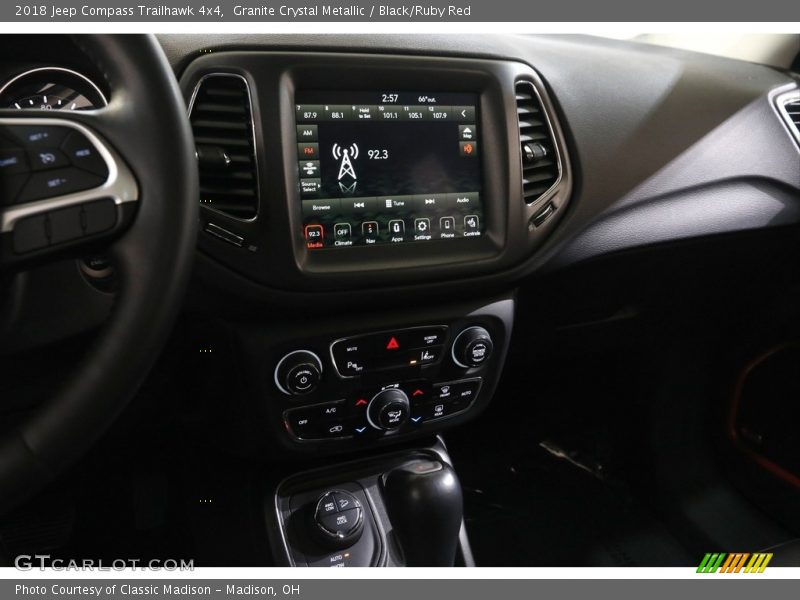 Granite Crystal Metallic / Black/Ruby Red 2018 Jeep Compass Trailhawk 4x4