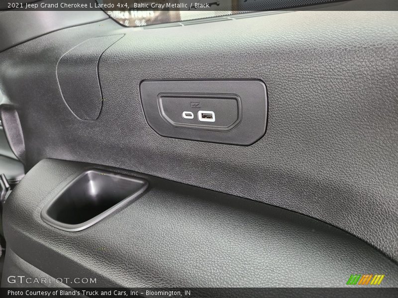 Baltic Gray Metallic / Black 2021 Jeep Grand Cherokee L Laredo 4x4