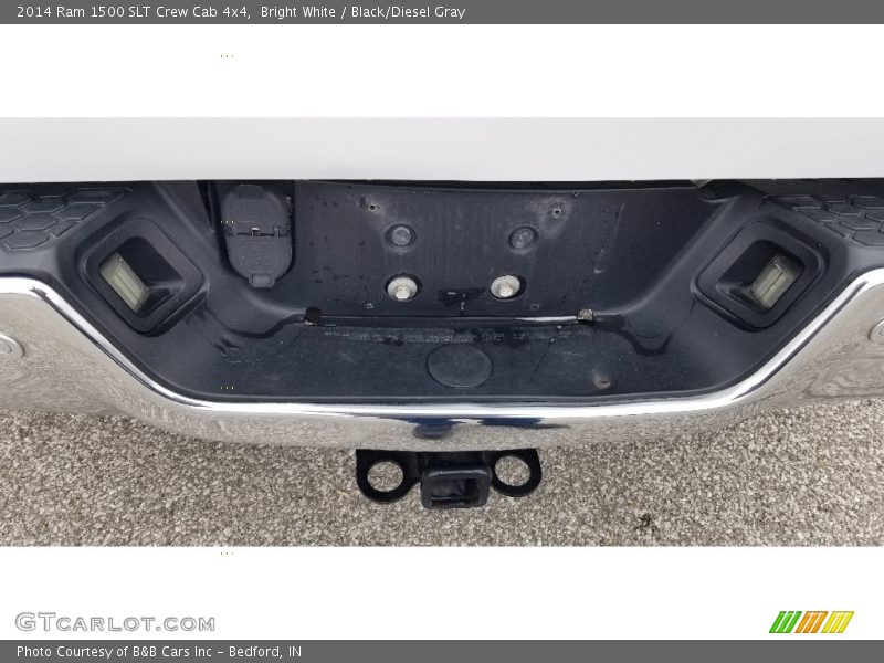 Bright White / Black/Diesel Gray 2014 Ram 1500 SLT Crew Cab 4x4
