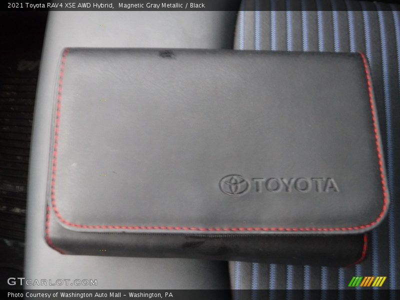 Magnetic Gray Metallic / Black 2021 Toyota RAV4 XSE AWD Hybrid