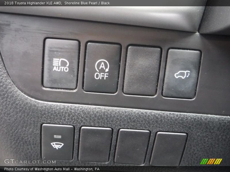 Shoreline Blue Pearl / Black 2018 Toyota Highlander XLE AWD