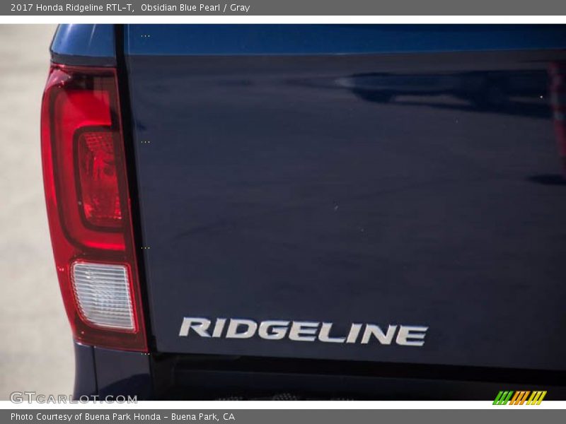 Obsidian Blue Pearl / Gray 2017 Honda Ridgeline RTL-T