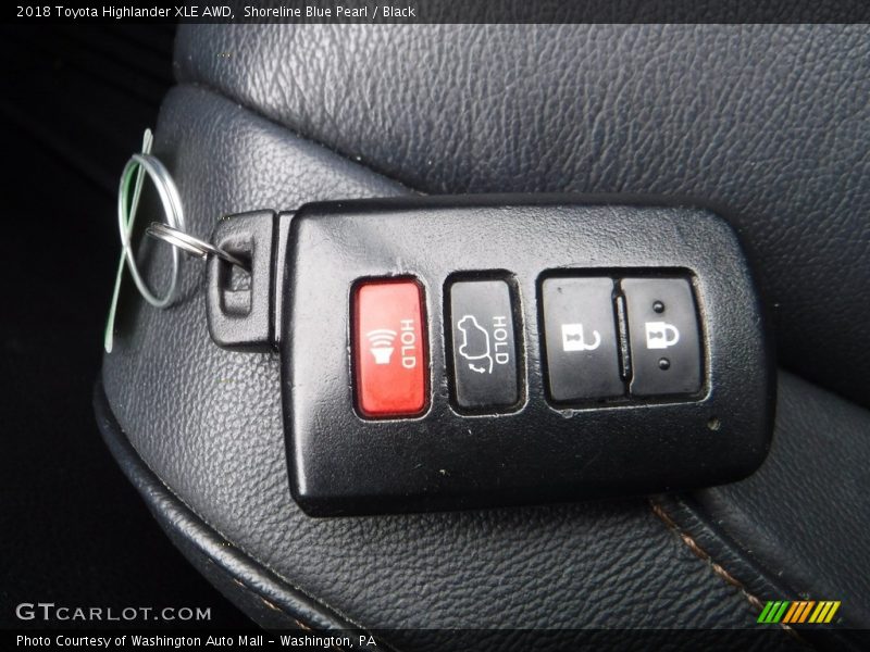 Shoreline Blue Pearl / Black 2018 Toyota Highlander XLE AWD