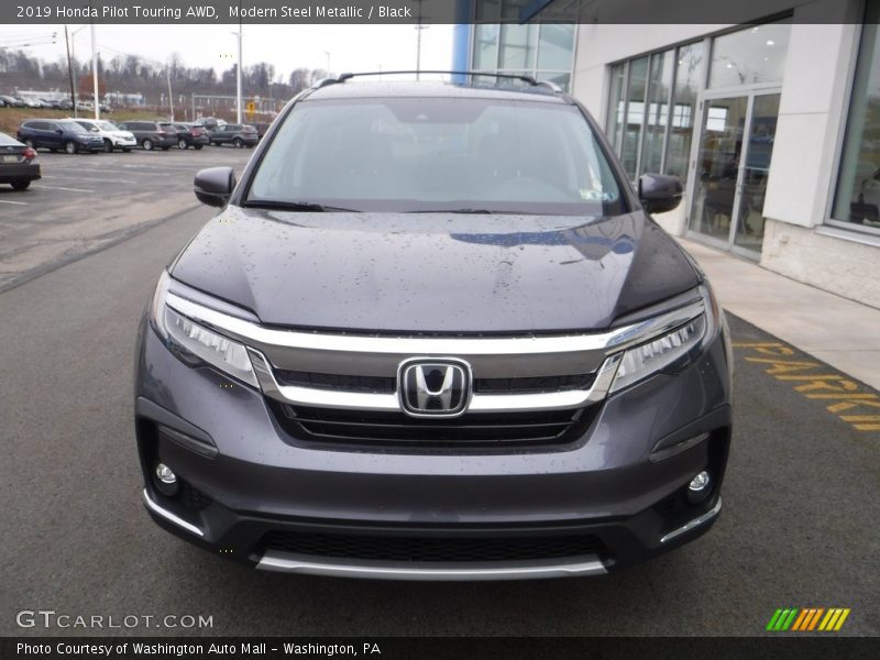 Modern Steel Metallic / Black 2019 Honda Pilot Touring AWD
