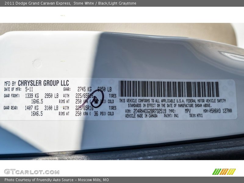 Stone White / Black/Light Graystone 2011 Dodge Grand Caravan Express