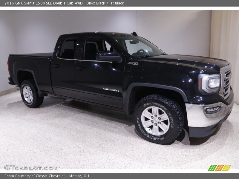Onyx Black / Jet Black 2016 GMC Sierra 1500 SLE Double Cab 4WD