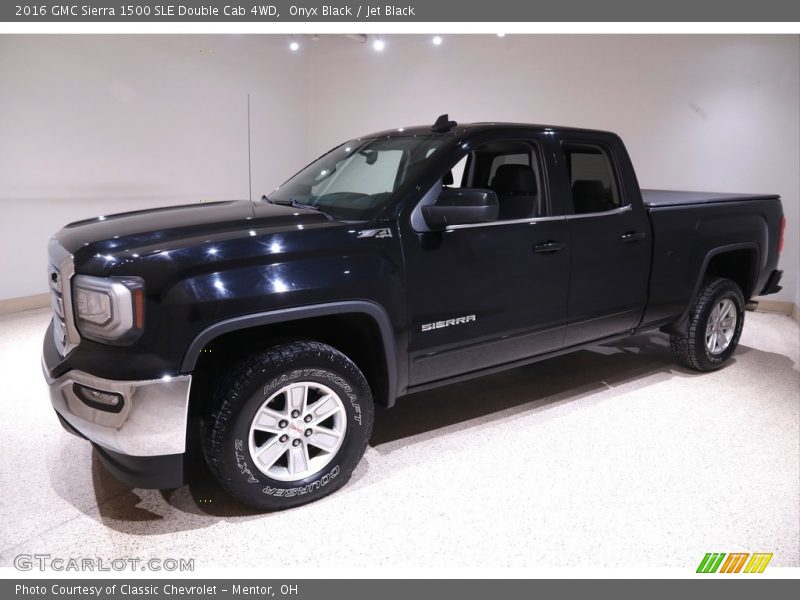 Onyx Black / Jet Black 2016 GMC Sierra 1500 SLE Double Cab 4WD