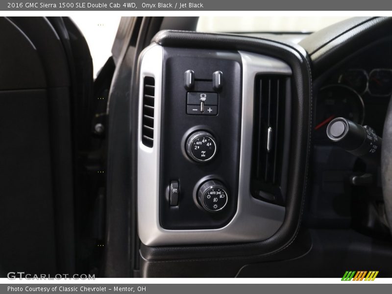 Onyx Black / Jet Black 2016 GMC Sierra 1500 SLE Double Cab 4WD
