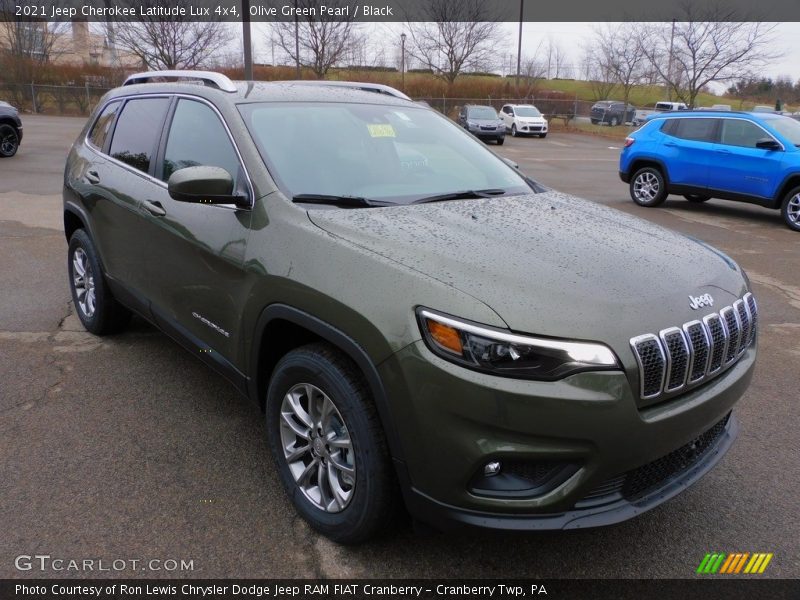 Olive Green Pearl / Black 2021 Jeep Cherokee Latitude Lux 4x4