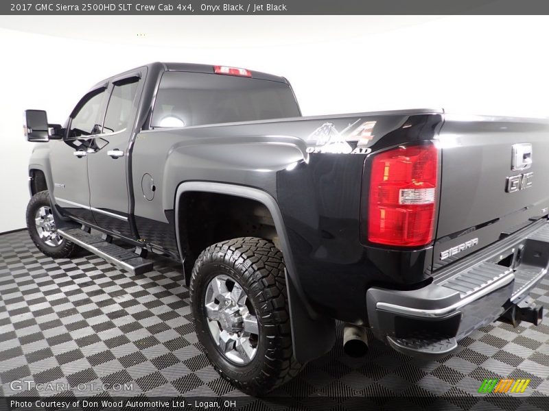 Onyx Black / Jet Black 2017 GMC Sierra 2500HD SLT Crew Cab 4x4
